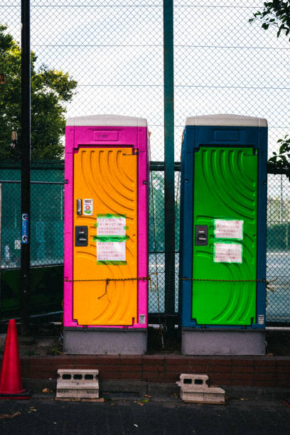 Best Portable bathroom rental  in Meadow Glade, WA
