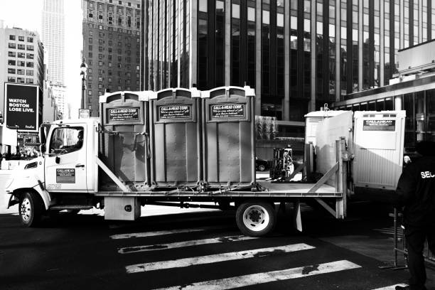 Best Porta potty rental for outdoor events  in Meadow Glade, WA